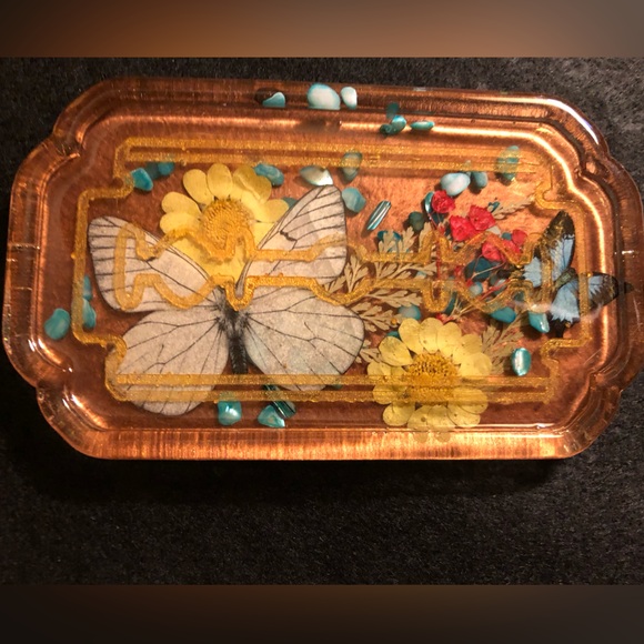 Hand Crafted Razor Blade Display - Picture 5 of 5